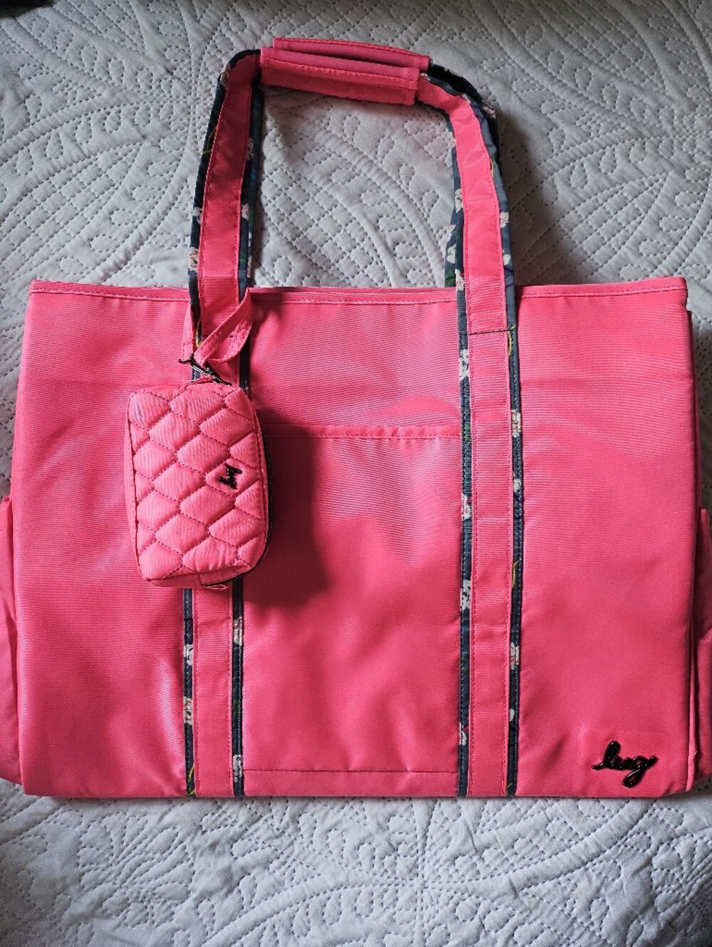 NWOT Lug Rover Xl Giant Tote With Matching NWT Blimp Wristlet - Sold Out Items!